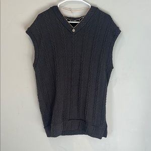 Chic Black Cable Knit Vest